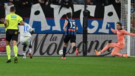Atalanta-Como, moviola: giallo sul secondo gol lariano, cosa è successo sul rigore