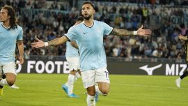 Pagelle Lazio-Verona 2-1: Dia e Castellanos tandem letale, Baroni vince la sfida da ex