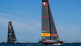 America’s Cup, Luna Rossa domina l’contro American Magic: è in finale. Bruni: "Così c'è più gusto"