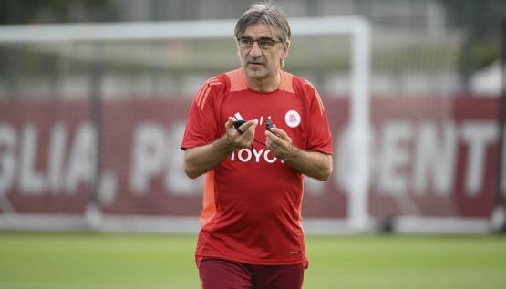 Roma, iniziata l'era Juric: primo allenamento in giallorosso per il sergente di ferro dopo la tempesta