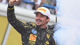 F1 Monza, trionfo Ferrari con Leclerc: 'Non pensavo di rivivere sensazioni così'. Ma poi mette in guardia sugli aggiornamenti