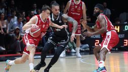 Supercoppa, l'Olimpia Milano "espugna" la Unipol Arena: rimonta Bologna e vince all'overtime, Messina beffa Banchi