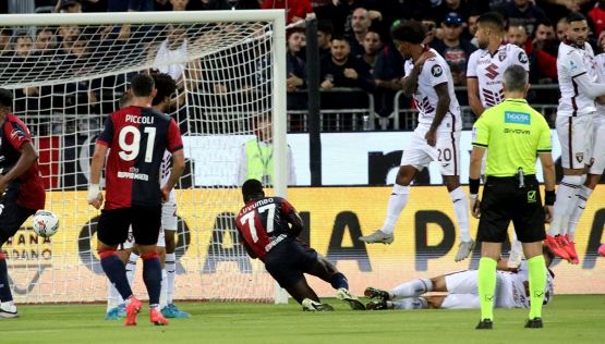 Pagelle di Cagliari-Torino 3-2, non bastano Sanabria e Linetty: decisivi Viola, Palomino e l'autogol di Coco