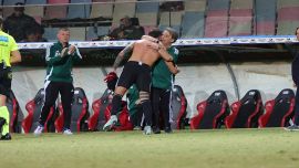 Foggia, primo brindisi per Capuano e il 'suo' Taranto rotola sempre più giù: la bordata di Eziolino