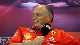 F1, Vasseur sul perché Hamilton ha scelto Ferrari: 'Per lui non sarà una vacanza'. Antonelli avverte Russell