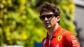 F1, Leclerc festeggia 27 anni: lo spirito della Ferrari, il marchio del predestinato ma con Hamilton è ora di diventare grande