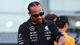 F1, la Ferrari e Hamilton avranno un tifoso in più: Kamala Harriss dichiara il suo amore. E Alonso sfida Lewis