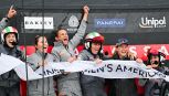 America’s Cup, Luna Rossa vince la prova femminile: le quattro ragazze che entrano nella storia e la dedica a Sirena