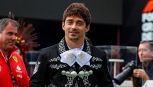 F1, Leclerc outfit geniale in Messico: arriva vestito da Mariachi e sfila nel paddock parlando messicano