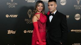 Pallone d’oro 2024, parata di stelle e wags al Theatre du Chatelet di Parigi: i look più belli del red carpet