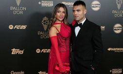 Pallone d’oro 2024, parata di stelle e wags al Theatre du Chatelet di Parigi: i look più belli del red carpet