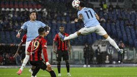 Lazio-Nizza, moviola: i dubbi sui gol e sui rigori, il Var salva l’arbitro