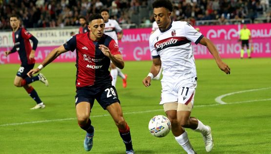 Pagelle Cagliari-Bologna 0-2: Ndoye treno che non fa fermate. Male Scuffet e Viola