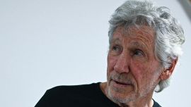 Italia-Israele, ex leader Pink Floyd furioso: 'Vergogna italiani, non dovevate giocare'