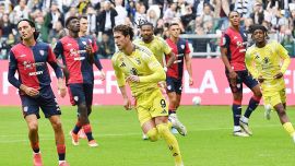 Juventus-Cagliari 1-1: Marin all'87' risponde a Vlahovic, disastro Douglas Luiz, espulso Conceicao
