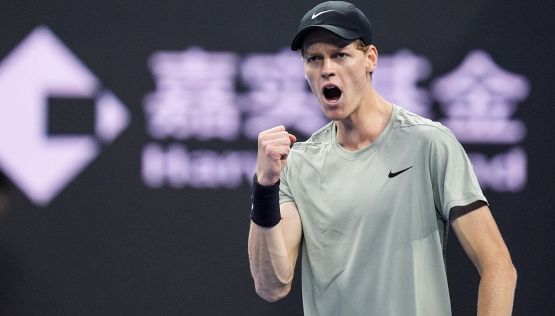 Shanghai, Sinner: rimonta super contro Etcheverry. Arnaldi cede a Medvedev dopo una maratona a nervi tesi