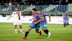 L’ex golden boy di Chievo e Parma Inglese regala al Catania il derby col Trapani, Corazza salva l’Ascoli al 94’