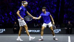 Zverev batte Alcaraz e lo elimina dalle Nitto Atp Finals: sabato la semifinale contro Fritz