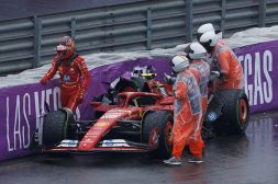 F1, Sainz: domenica da incubo a Interlagos, finisce a muro in qualifica e in gara