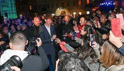 ATP Finals 2024, Sinner e gli altri sette Maestri del tennis mondiale a Torino: bagno di folla sul blue carpet