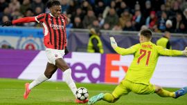 Champions, pagelle Slovan-Milan: Leao decide, Abraham inventa come un numero 10. Ma dov’è Il vero Theo?