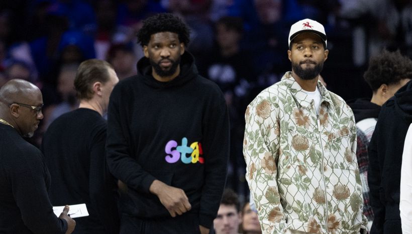 NBA, Embiid stangato dalla Lega: tre gare di squalifica per il centro dei Sixers dopo l'aggressione al giornalista