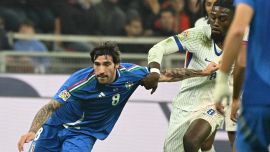 Italia-Francia, moviola: con l’arbitro Vincic va sempre male, cosa è successo sotto gli occhi di Letexier