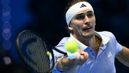 ATP Finals, Zverev non si preoccupa di Sinner ma delle palline: "Sono pericolose per gomiti e polsi"