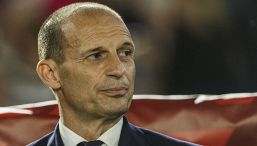 Allegri show alla Farnesina, dribbla le domande su Roma e West Ham ma ammette: “Con l’inglese va meglio”