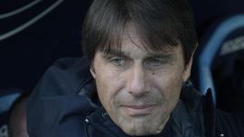Napoli, Conte: non facciamo mai gol, rischiamo sempre l'infarto in panchina. Poi il retroscena su Raspadori