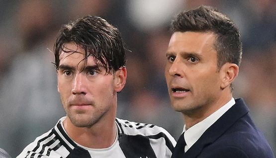 Juventus, Vlahovic cita Benzema sui social in vista del rientro e scatena i tifosi