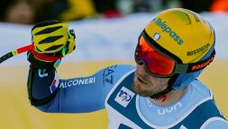 Sci alpino, l’impresa di Casse nel superG in Val Gardena: il bis italiano dopo Goggia a Beaver Creek,ma quanti brividi