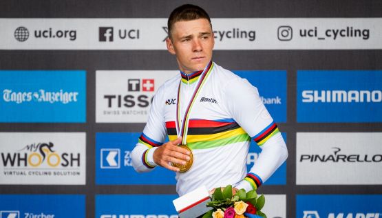 Evenepoel ringrazia tutti dopo l'operazione e rassicura: "Tornerò più forte di prima". Ma il Giro 2025 si allontana