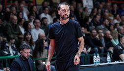 Basket LBA 9a giornata: la caduta degli dèi esalta la classe operaia. Poeta "illumina" la via di Brescia