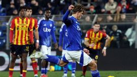 Pagelle Como-Lecce 2-0: Nico Paz croce e delizia, Cutrone la chiude. Non basta Falcone