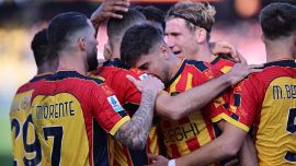 Lecce-Monza 2-1 pagelle: Krstovic croce e delizia, Dorgu autogol incredibile, VAR protagonista