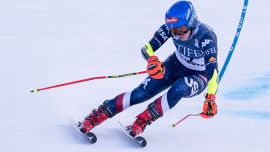 Sci, Shiffrin operata all'addome: si allungano i tempi di recupero, Goggia e Brignone possono approfittarne