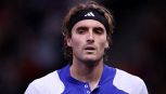 Stefanos Tsitsipas nella bufera: posta un video dove sfreccia a 276 km/h. Poi attacca genitori e 'sistema'