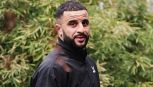 Kyle Walker al Milan, l'ex fidanzata Lauryn Goodman lo attacca: 'È un egoista, dovrebbe fare il padre'