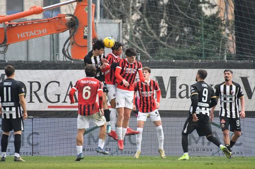 La Juve Next Gen è diventata imbattibile, Milan Futuro rosso choc dopo 10 secondi, saltano tre panchine