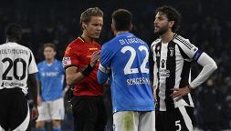 Napoli-Juventus, moviola: Chiffi fa infuriare il Maradona, gli errori dell'arbitro