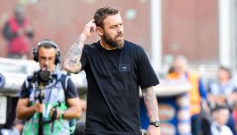 Roma, De Rossi aspetta una panchina ma intanto si compra l'Ostiamare