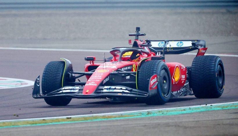 F1 diretta primo test Hamilton su Ferrari live: Lewis debutta a Fiorano, guarda il video!