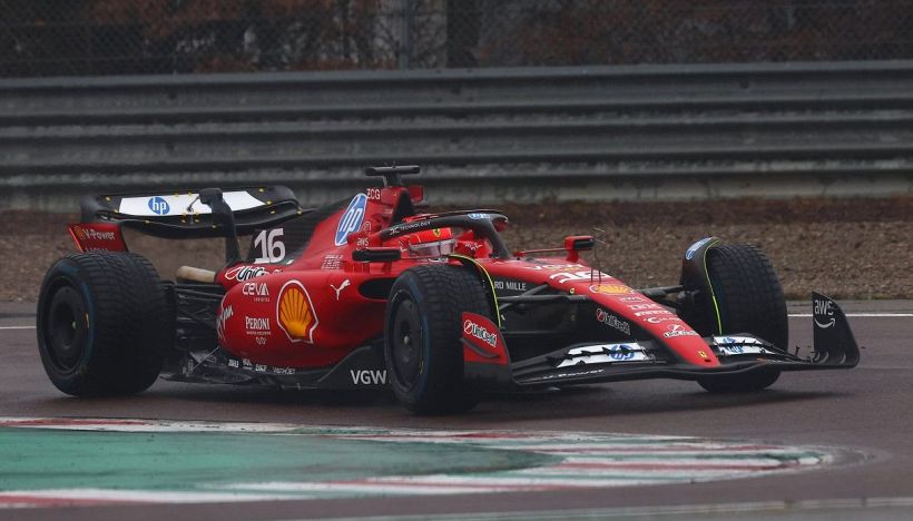 F1, test Ferrari a Barcellona: Leclerc al lavoro sulla SF-23. Hamilton, soluzioni cercasi per la frenata