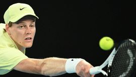 Australian Open, Sinner sfida Rune per i quarti: ecco l’orario. All’alba anche il match tra Sonego e Tien