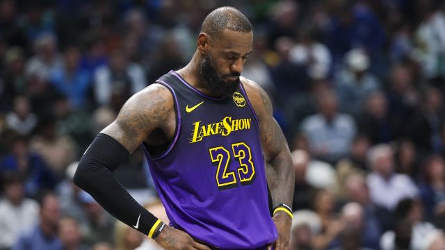 NBA Postpones Lakers-Hornets Game Due to Los Angeles Fires