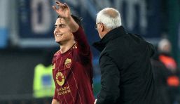 Roma-Lazio: il gesto di Dybala, lo striscione sbagliato e lo sfottò di Delvecchio