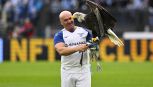 Lazio, addio all'aquila Olympia: il falconiere Juan Bernabé licenziato per un video spinto sui social