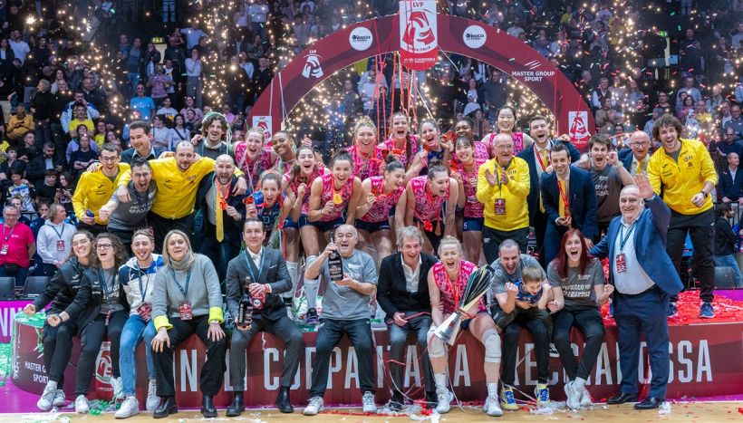 Conegliano lo "ammazza", ma il volley italiano piace sempre: in 9mila alla finale di Coppa Italia contro Egonu