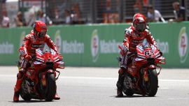 MotoGP Mugello griglia di partenza Gp Italia: Marc Marquez, Bagnaia e Alex in prima fila promettono scintille